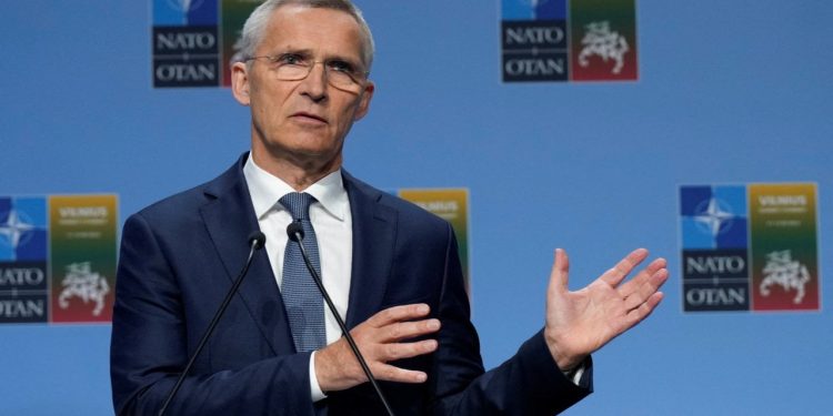 Stoltenberg: Türkiye'nin AB üyeliği isteğini destekliyorum