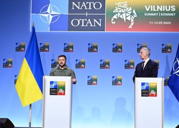 Stoltenberg ve Zelenskiy'den ortak basın toplantısı: 'Katılım daveti olsaydı ideal olurdu'