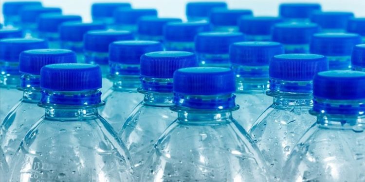 Su da zamlandı: Pet şişe fiyatlarında yüzde 30'a varan artış