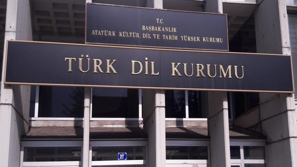 TDK, yeni eklenen 'Türkiyeli' kelimesini sözlükten çıkardı: İnceleme başlatıldı