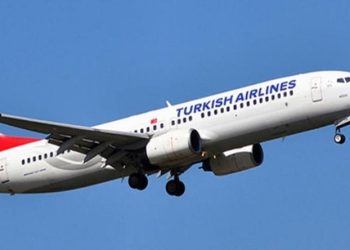 THY uçağında yolcu intihar etti