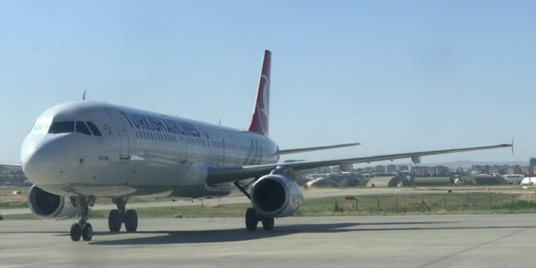 THY uçağının tuvaletinde intihar: Zorunlu iniş yaptı