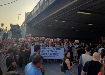 TKP, İstanbul'da zamlara karşı sokağa çıktı: Patronların boşalttığı kasayı emekçilerin cebinden dolduramazsınız