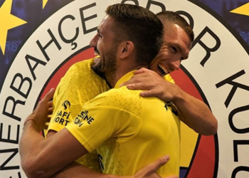 Tadic'e, Dzeko'dan özel ilgi: Tek tek anlattı