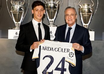 Tarihi anlar; Arda Güler, Real Madrid’e imzayı attı
