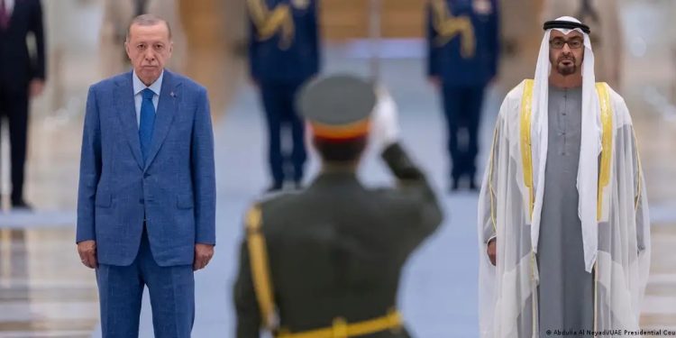 Türkiye ile BAE arasında 50,7 milyar dolarlık anlaşma