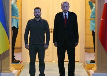 Ukrayna Devlet Başkanı Zelenskiy, İstanbul'da Erdağan'la görüştü