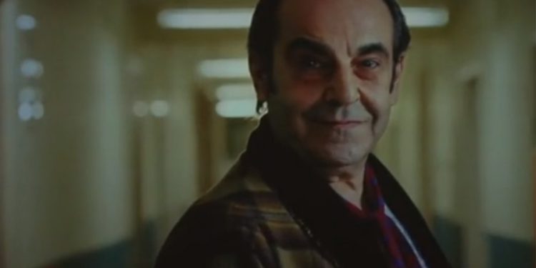 Usta sanatçı Özkan Uğur son yolcuğuna uğurlandı