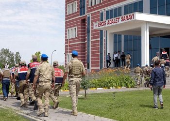 Van'da bir kişinin öldüğü, 19 kişinin yaralandığı kavgada 11 tutuklama