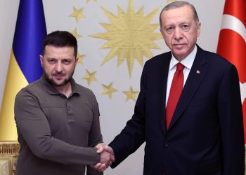 Volodimir Zelenski’yi kabul eden Erdoğan: Ukrayna, NATO’ya üyeliği hak ediyor