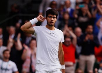 Wimbledon’da devrim: 20 yaşındaki Alcaraz, şampiyon Djokovic'in saltanatını bitirdi