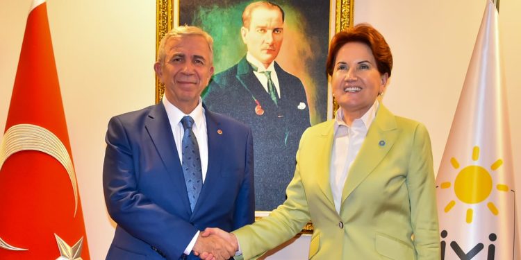 Yavaş'tan Akşener ziyareti