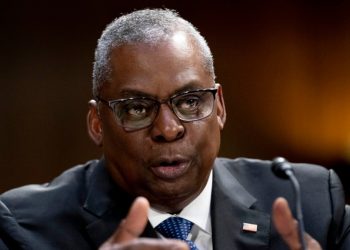 Türk ve Amerikalı Savunma Bakanları F-16’yı satışını konuştu