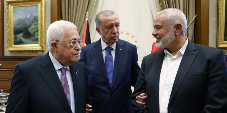 Cumhurbaşkanı Erdoğan Filistin Lideri Abbas ve Hamas Lideri Henniye ile görüştü