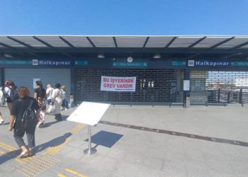 İzmir’de hayatı felç eden grev uzlaşmayla bitti