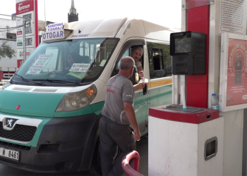 Minibüsçüler akaryakıt zamları yüzünden kontak kapatıyor