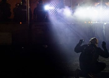 ABD’de altı polis iki siyahiye saatlerce işkence yaptığını itiraf etti