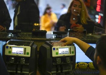 OECD Raporu: Türkiye’de zenginler ‘temel ödemeler’ konusunda yoksullardan daha endişeli