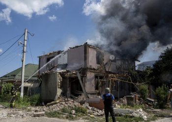 Ukrayna: Rusya’nın bombardımanında biri bebek 7 sivil öldü