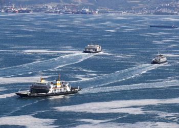 Kocaeli’nin Derince ilçesinde TMO silosunda patlama meydana geldi: 10 yaralı var