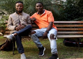 14 gün boyunca geminin dümen pervanesinde yolculuk ettiler: Dört Nijeryalı Brezilya'da kurtarıldı