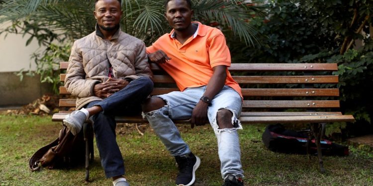 14 gün boyunca geminin dümen pervanesinde yolculuk ettiler: Dört Nijeryalı Brezilya'da kurtarıldı