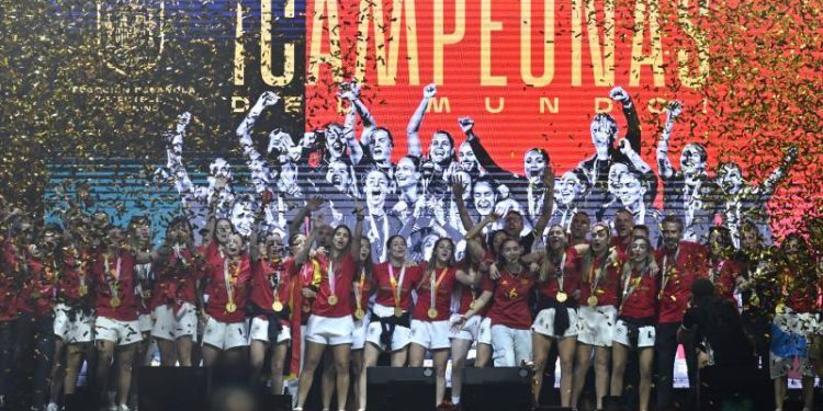 2023 FIFA Kadınlar Dünya Kupası şampiyonu İspanya'ya Kraliyet Nişanı verilecek!