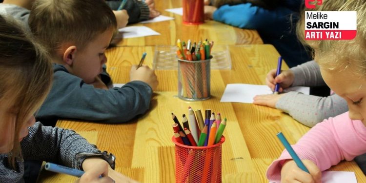 Çocuklar demokratik ve özgür okullara ulaşabiliyor mu?