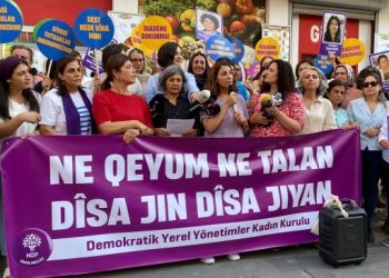 Kadınlardan kayyım protestosu: Kadının özne olduğu yaşamı kuracağız