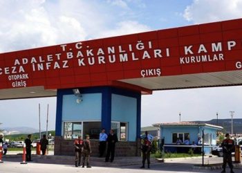 Sincan Cezaevi’nde Kürtçe savunmaya ‘Türkçe biliyorsun’ engeli