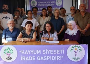 Kayyım atamalarına tepki: Ne kadar atarlarsa atasınlar yine seçeceğiz