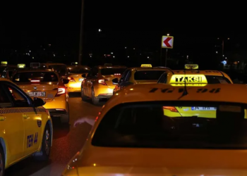 UKOME toplantısı öncesi taksicilerden eylem