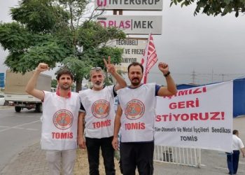 Plasmek işçileri eylem başlattı