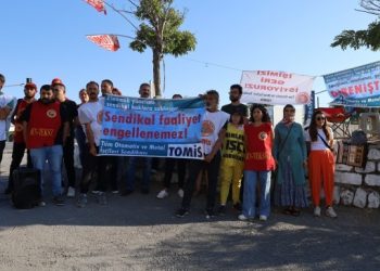 Sendikal hakları engellenen Plasmek Makine işçilerinden eylem