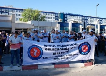 Ege Üniversitesi Hastanesi çalışanları iş bıraktı