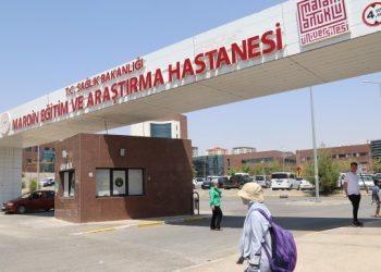 Hastanede klima sorunu: Hastalar vantilatörle serinliyor