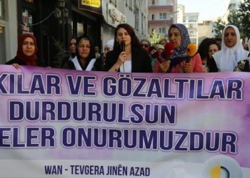 Barış Anneleri’nden gözaltı tepkisi: Asla boyun eğmeyeceğiz