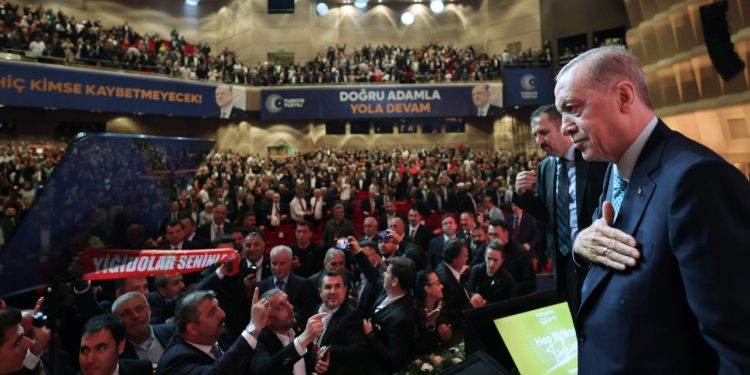 AKP'nin Ankara adayı için Mehmet Ali Kulat'tan yeni iddia: İki isim verdi