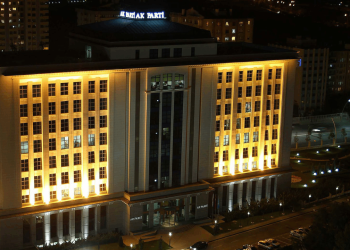 AKP'nin "babalar ve oğulları"... Eski vekillerin oğulları da bürokrasiye atanıyor, yılda 1 buçuk milyon TL ödeniyor