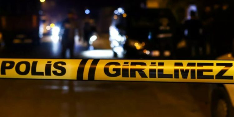 Adana'da aile içi kavga: Ölü ve yaralılar var!