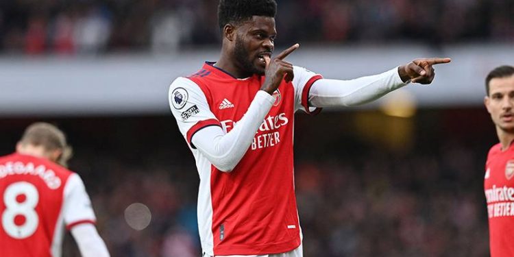 Adı Fenerbahçe ile anılıyordu, Partey için Galatasaray da devreye girdi