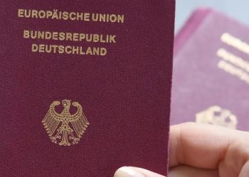 Alman vatandaşlığına geçiş kolaylaşıyor
