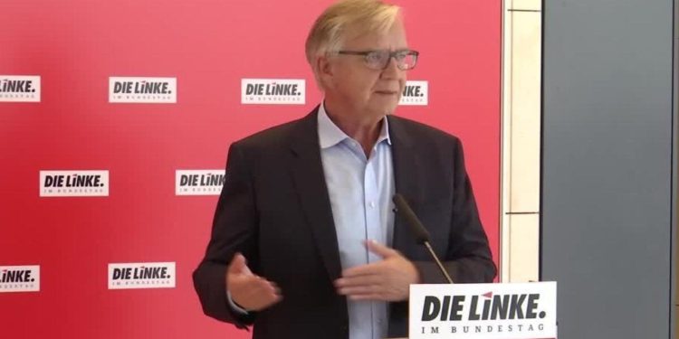 Almanya'da muhalefetteki Sol Parti'de deprem sürüyor: Federal Meclis Grubu Eş Başkanı Bartsch istifa etti