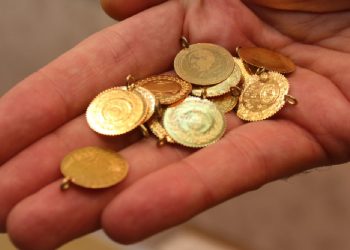 Altının dört haftalık değer kaybı sürüyor: Gram altın ne kadar?