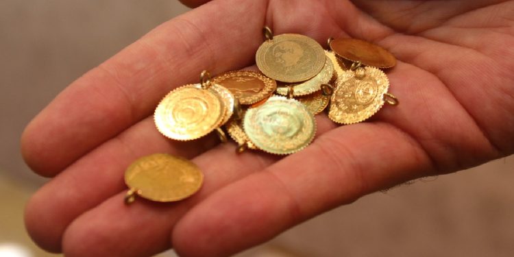 Altının dört haftalık değer kaybı sürüyor: Gram altın ne kadar?