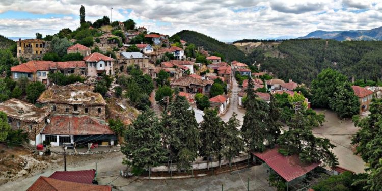 Attuda Antik Kenti bakımsızlık nedeniyle yok olma riski altında: Yetkililer ne izin veriyor ne önlem alıyor
