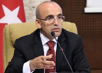 Bakan Şimşek'ten KOBİ'ler için kredi açıklaması