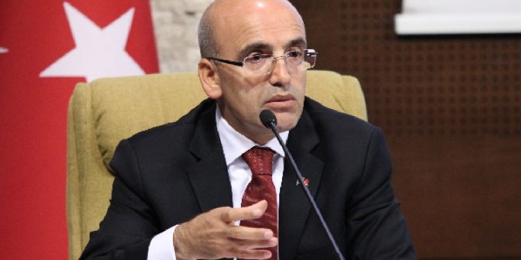 Bakan Şimşek'ten KOBİ'ler için kredi açıklaması