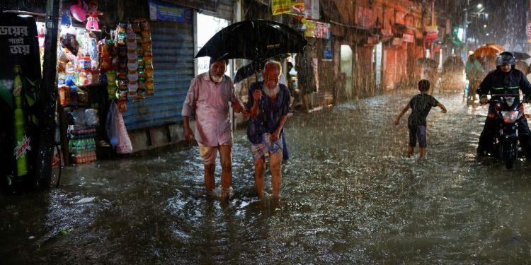 Bangladeş'te sel felaketleri: 29 ölü, en az 11 kayıp