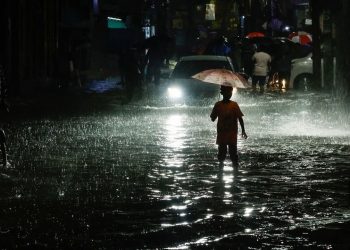 Bangladeş'teki sel felaketlerinde ölümler artıyor: 48 kişi öldü, pek çok kayıp var